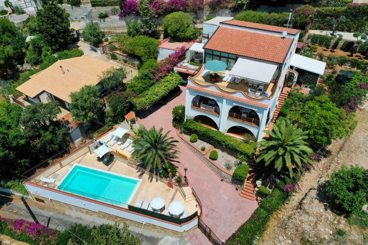 Villa del Golfo Santa Flavia Exterior foto