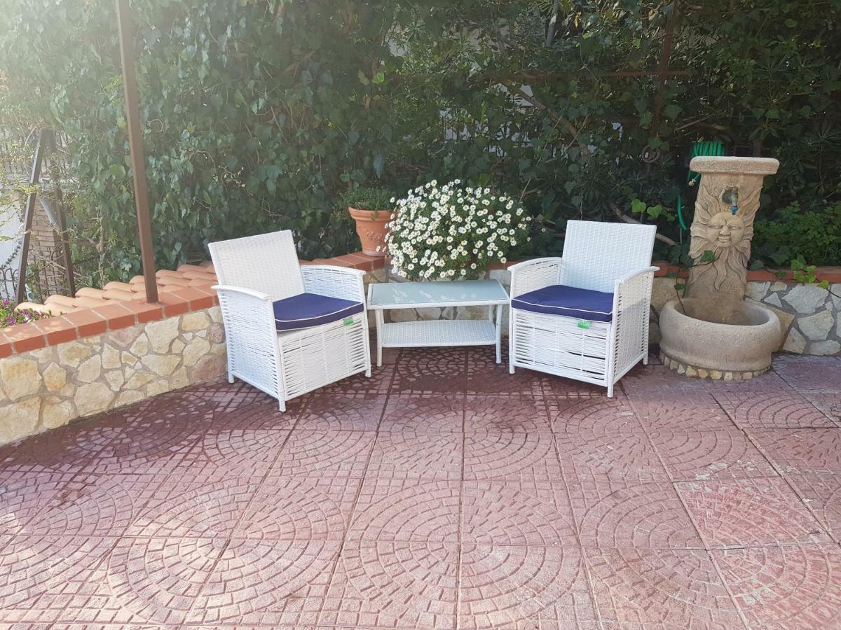 Villa del Golfo Santa Flavia Exterior foto