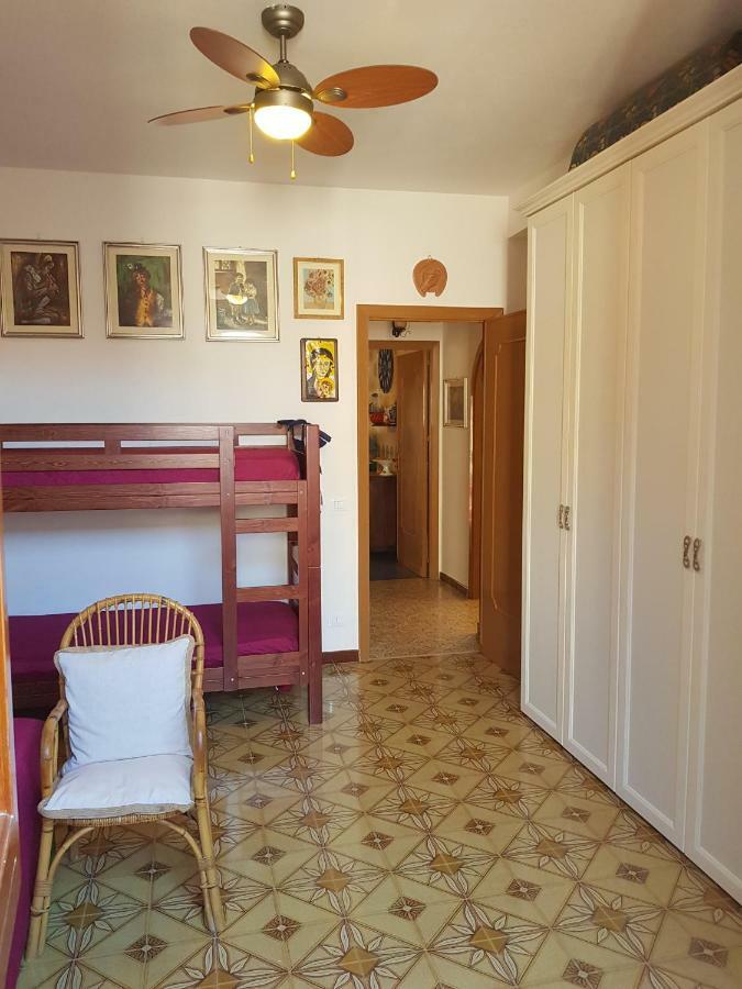Villa del Golfo Santa Flavia Exterior foto