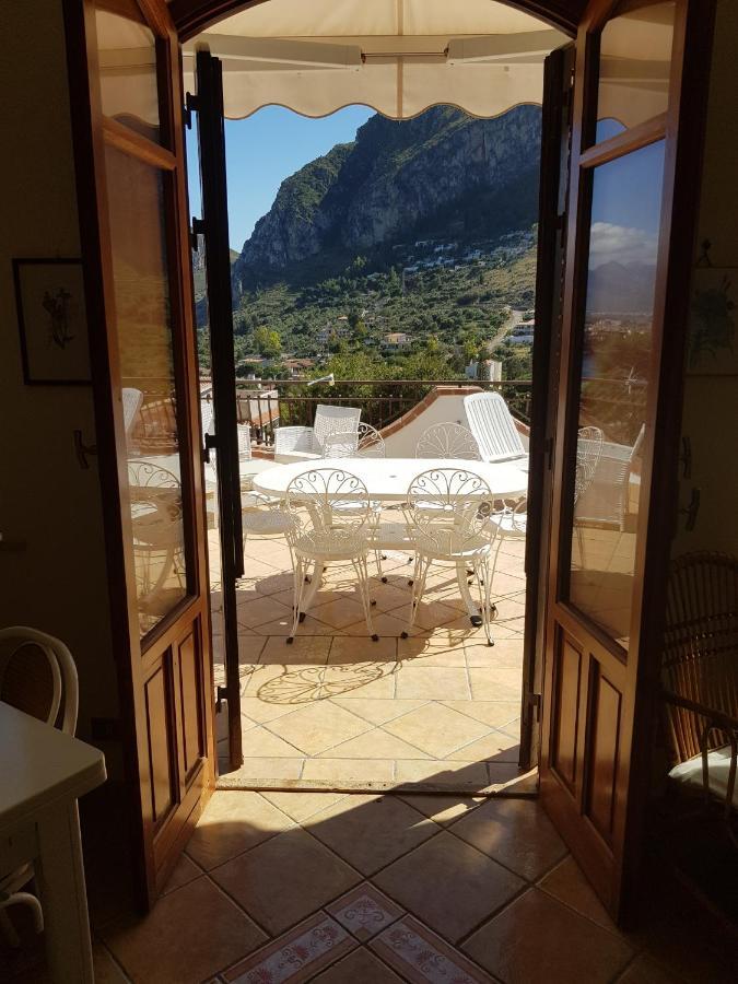 Villa del Golfo Santa Flavia Exterior foto